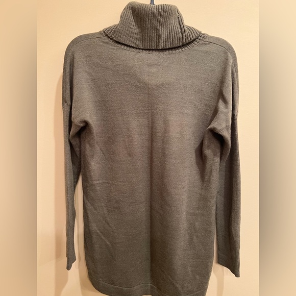 Sage color high low cowl sweater M - Picture 2 of 7